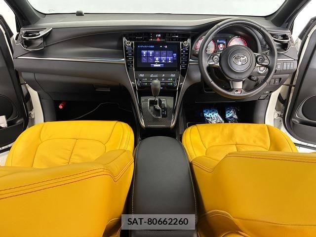 Toyota HARRIER 2018-06 8073901-1