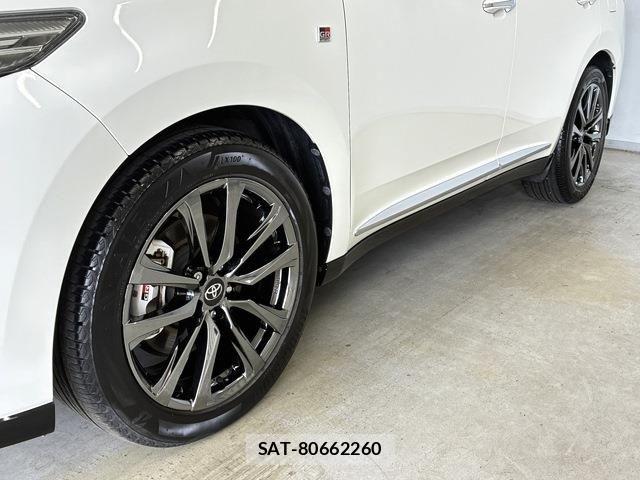 Toyota HARRIER 2018-06 8073901-24