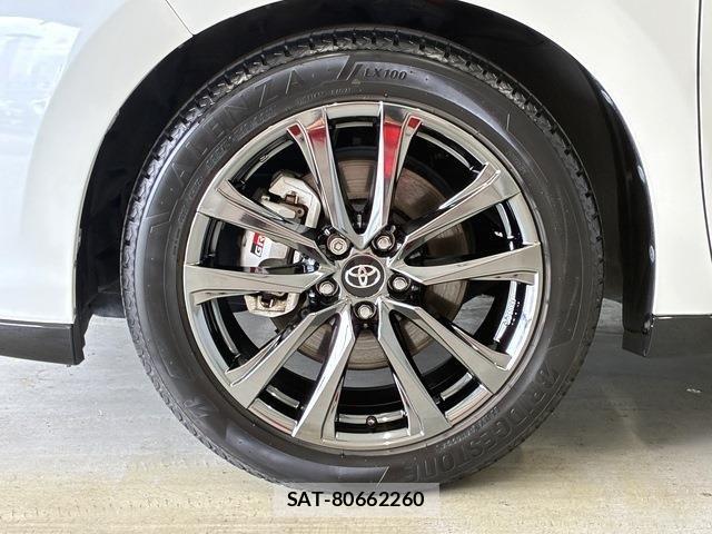 Toyota HARRIER 2018-06 8073901-6