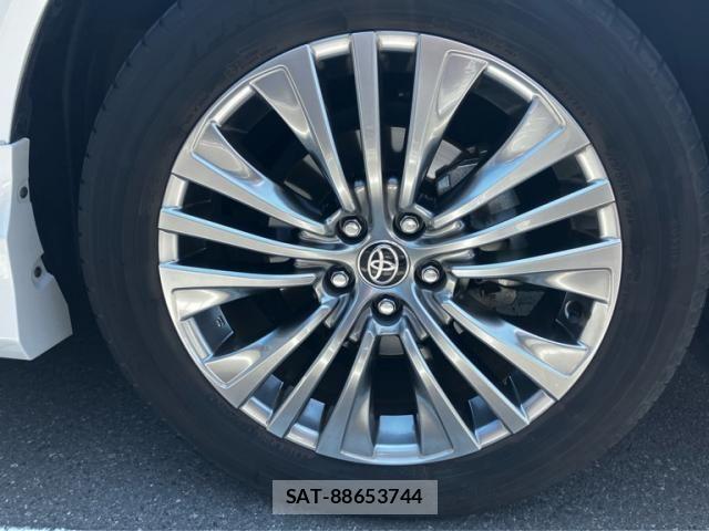 Toyota HARRIER 2024-11 8073896-6