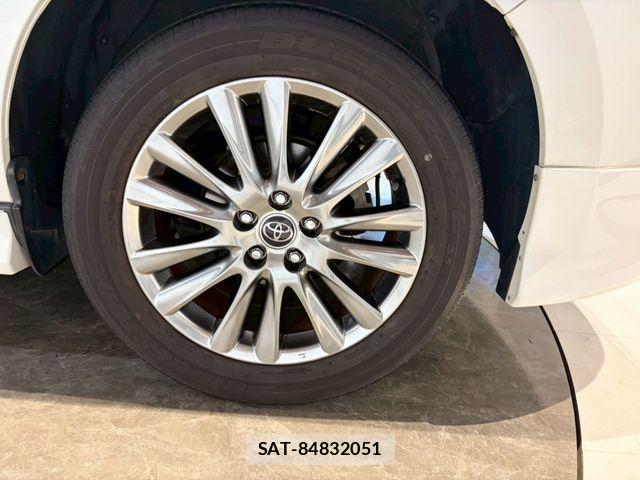 Toyota HARRIER 2017-02 8099420-9