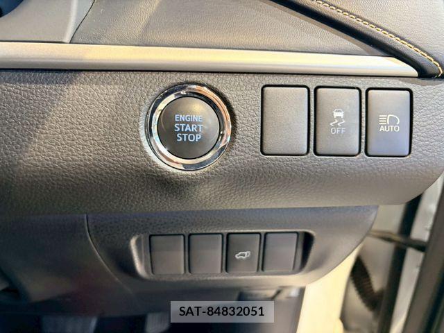 Toyota HARRIER 2017-02 8099420-24