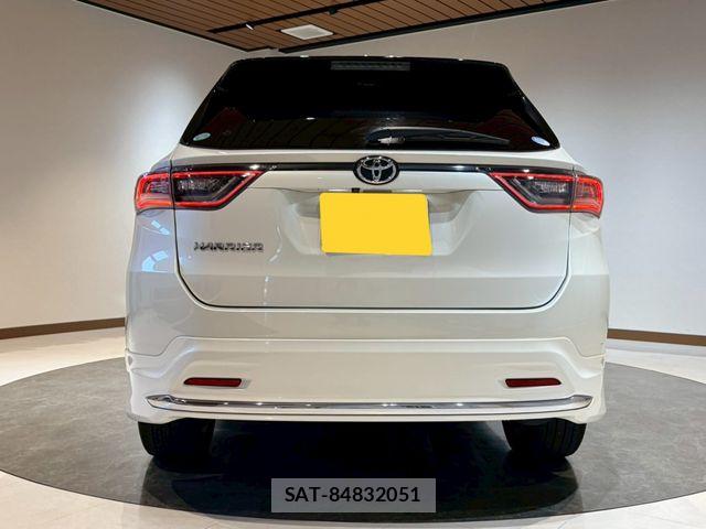 Toyota HARRIER 2017-02 8099420-2