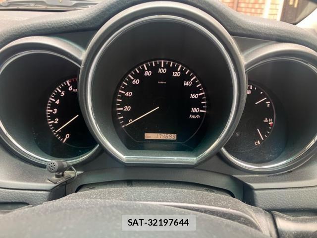 Toyota HARRIER 2012-03 8099422-21