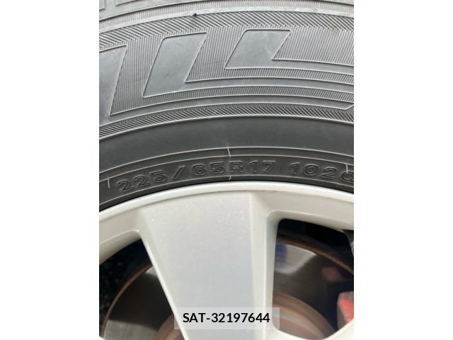 Toyota HARRIER 2012-03 8099422-8