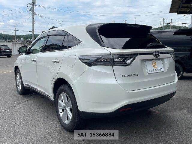 Toyota HARRIER 2015-05 8130378-21