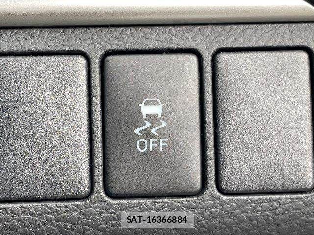 Toyota HARRIER 2015-05 8130378-6