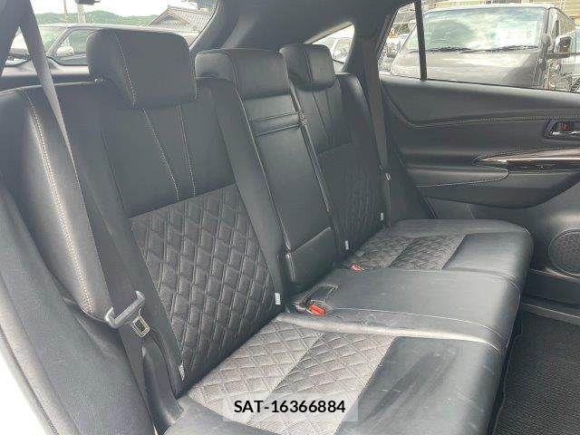 Toyota HARRIER 2015-05 8130378-8