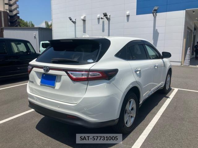 Toyota HARRIER 2019-06 8130374-3