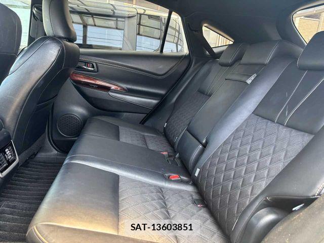 Toyota HARRIER 2014-08 8207734-25