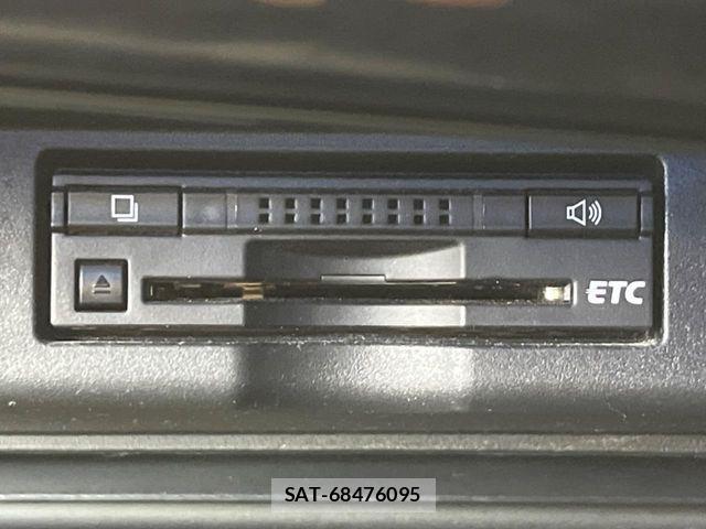 Toyota HARRIER 2015-03 8207733-5