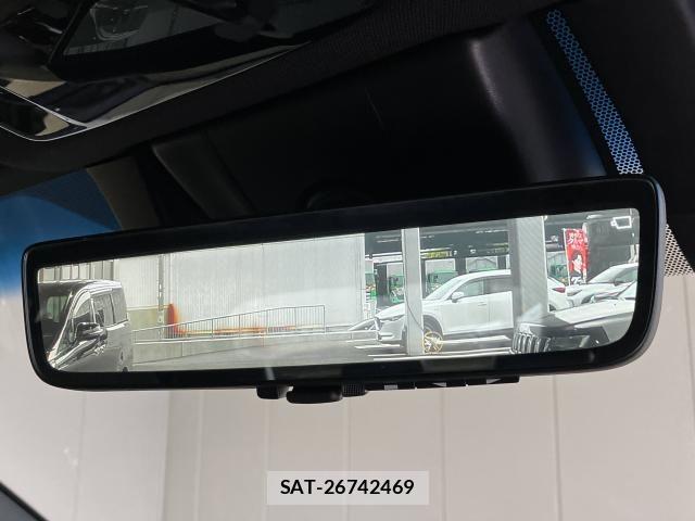 Toyota HARRIER 2020-07 8207729-12