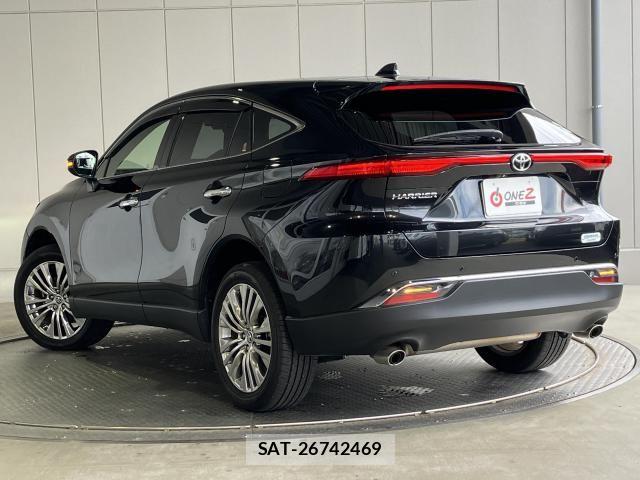 Toyota HARRIER 2020-07 8207729-1
