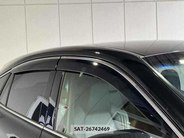 Toyota HARRIER 2020-07 8207729-29