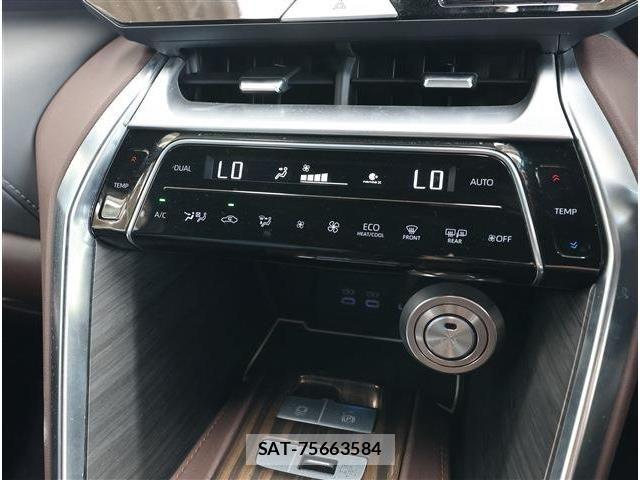 Toyota HARRIER 2022-12 8207730-12