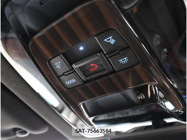 Toyota HARRIER 2022-12 8207730-13
