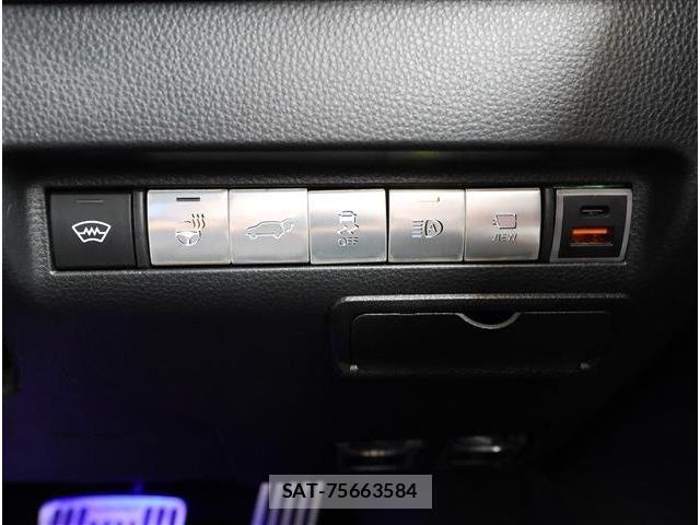 Toyota HARRIER 2022-12 8207730-14