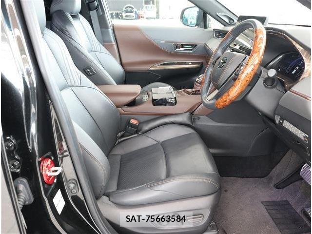 Toyota HARRIER 2022-12 8207730-17