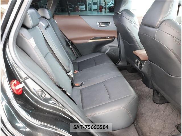 Toyota HARRIER 2022-12 8207730-18