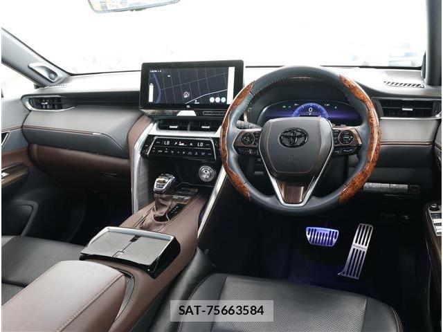 Toyota HARRIER 2022-12 8207730-1