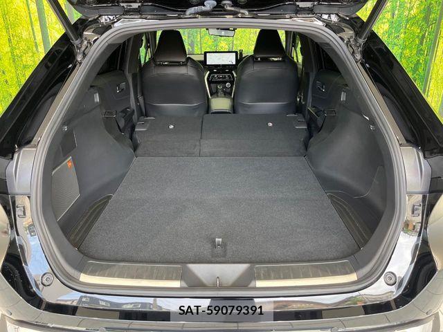 Toyota HARRIER 2023-04 8207731-9