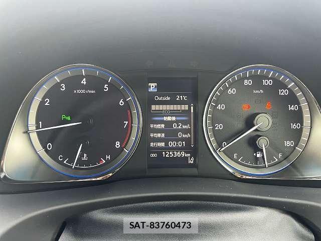 Toyota HARRIER 2017-08 8230230-4