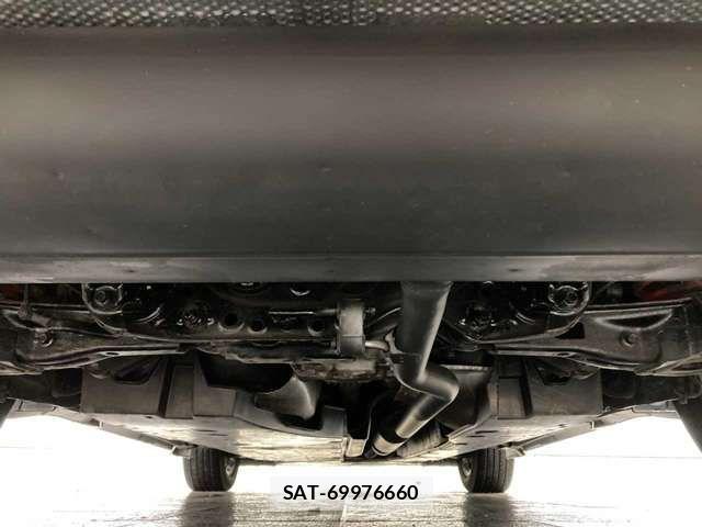 Toyota HARRIER 2021-02 8245316-5