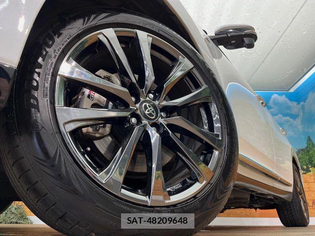 Toyota HARRIER 2018-03 8245315-14