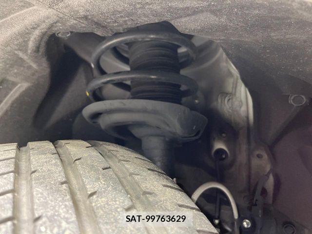 Toyota HARRIER 2021-09 8245314-19