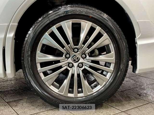 Toyota HARRIER 2023-04 8245313-2