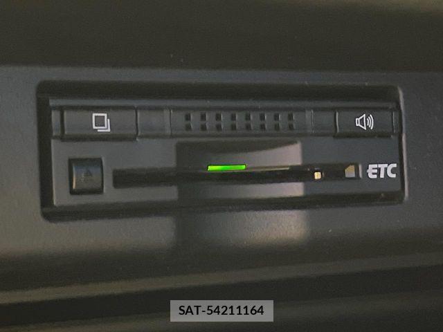 Toyota HARRIER 2014-03 8314660-9