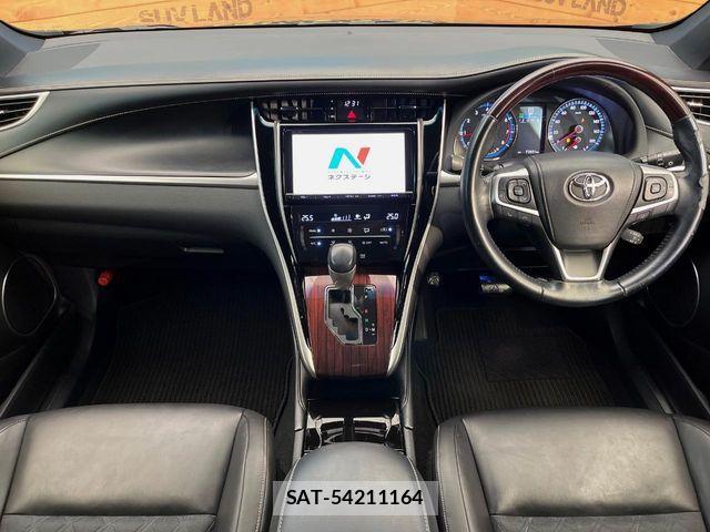 Toyota HARRIER 2014-03 8314660-1