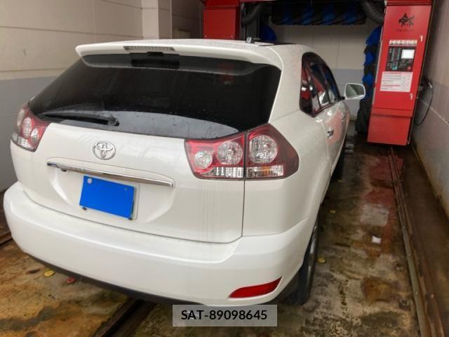 Toyota HARRIER 2008-11 8314662-1