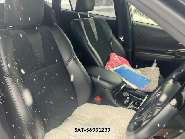 Toyota HARRIER 2016-05 8336046-14