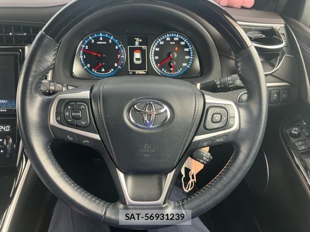 Toyota HARRIER 2016-05 8336046-19