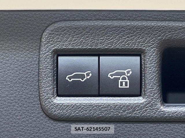 Toyota HARRIER 2024-02 8336042-8