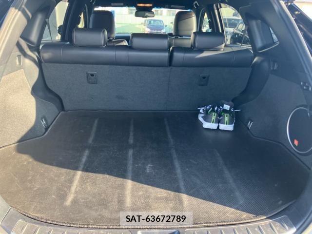 Toyota HARRIER 2016-02 8366132-23