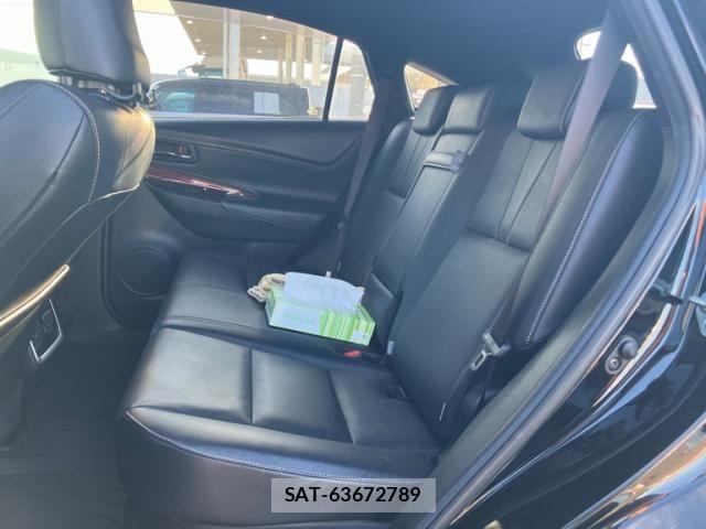 Toyota HARRIER 2016-02 8366132-27