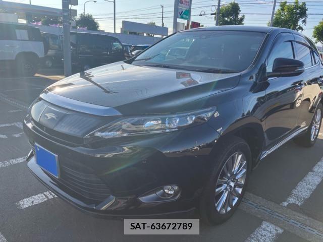 Toyota HARRIER 2016-02 8366132-3