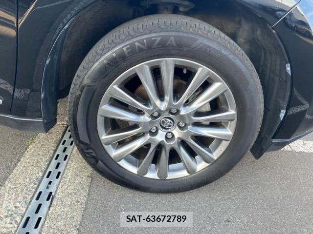 Toyota HARRIER 2016-02 8366132-6