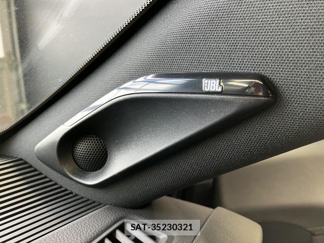 Toyota HARRIER 2022-01 8366131-20