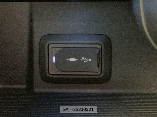 Toyota HARRIER 2022-01 8366131-24