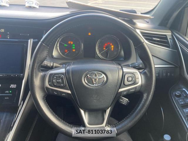 Toyota HARRIER 2017-09 8366135-14