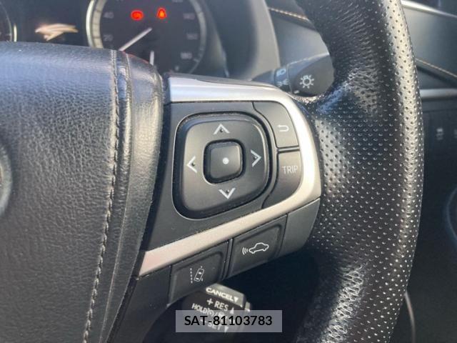 Toyota HARRIER 2017-09 8366135-16
