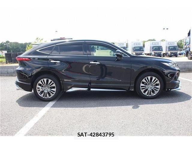 Toyota HARRIER 2020-08 8366129-14