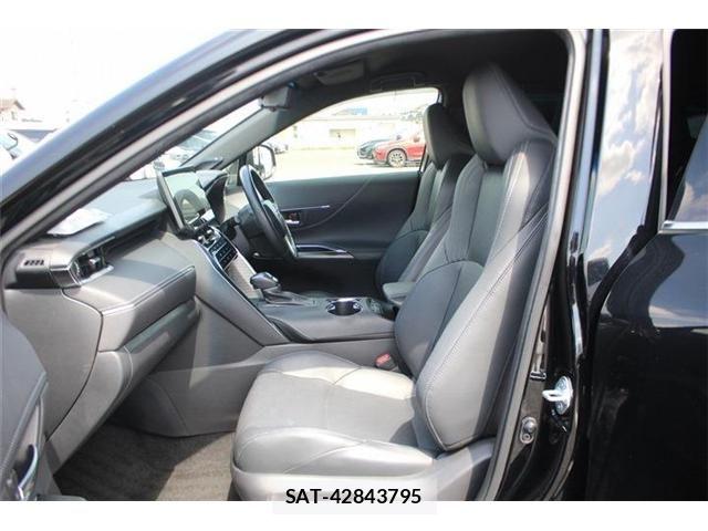 Toyota HARRIER 2020-08 8366129-25