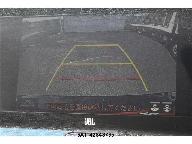 Toyota HARRIER 2020-08 8366129-3