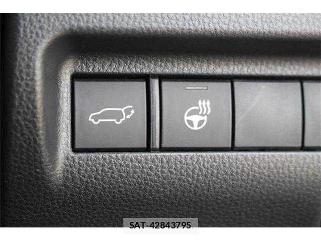 Toyota HARRIER 2020-08 8366129-5