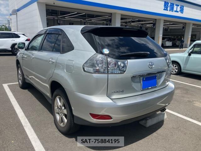 Toyota HARRIER 2003-10 8412684-5