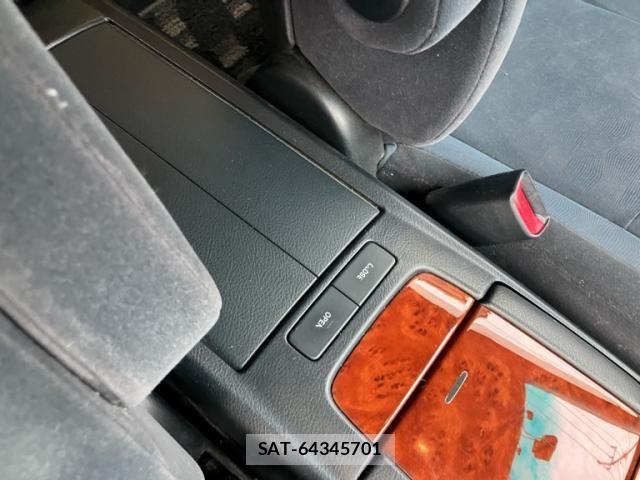 Toyota HARRIER 2008-07 8412682-19